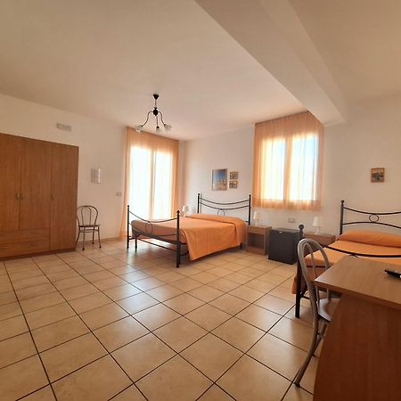 Fragolina B&B Furci Siculo Buitenkant foto