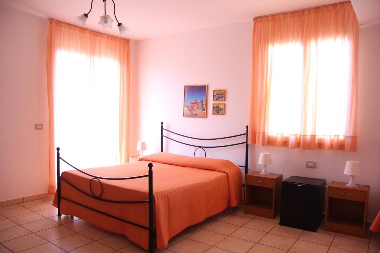 Fragolina B&B Furci Siculo Buitenkant foto