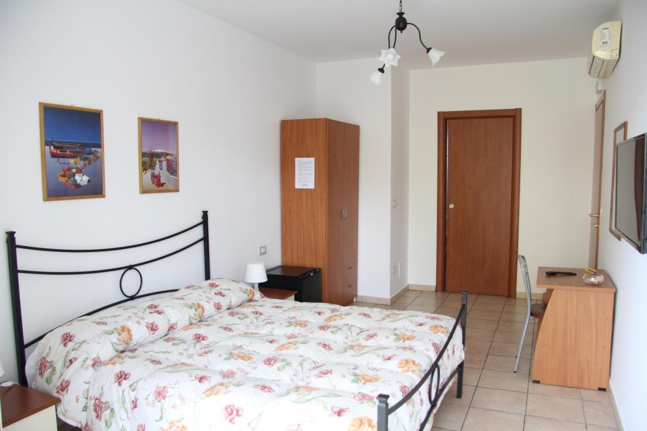 Fragolina B&B Furci Siculo Buitenkant foto