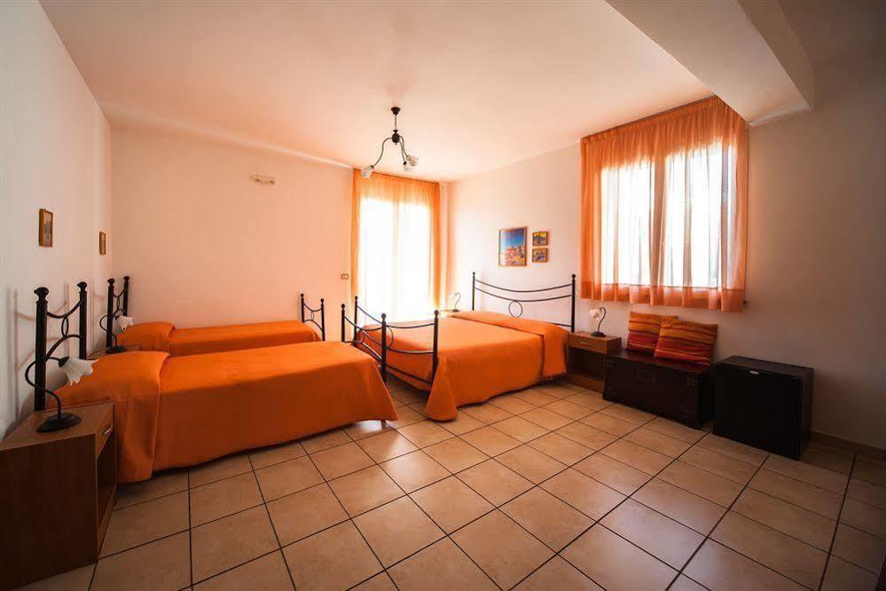 Fragolina B&B Furci Siculo Buitenkant foto